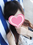 两次代妈的爱心女孩